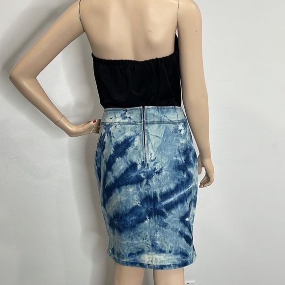 Vintage Bleach Washed Denim Stretch Skirt - Picture 17 of 17